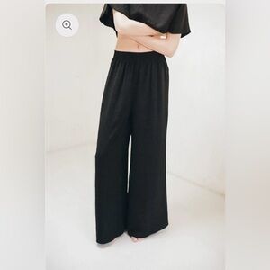 a. ren Here For It Pants - Black Lightweight Wide Leg Satin - Size Small